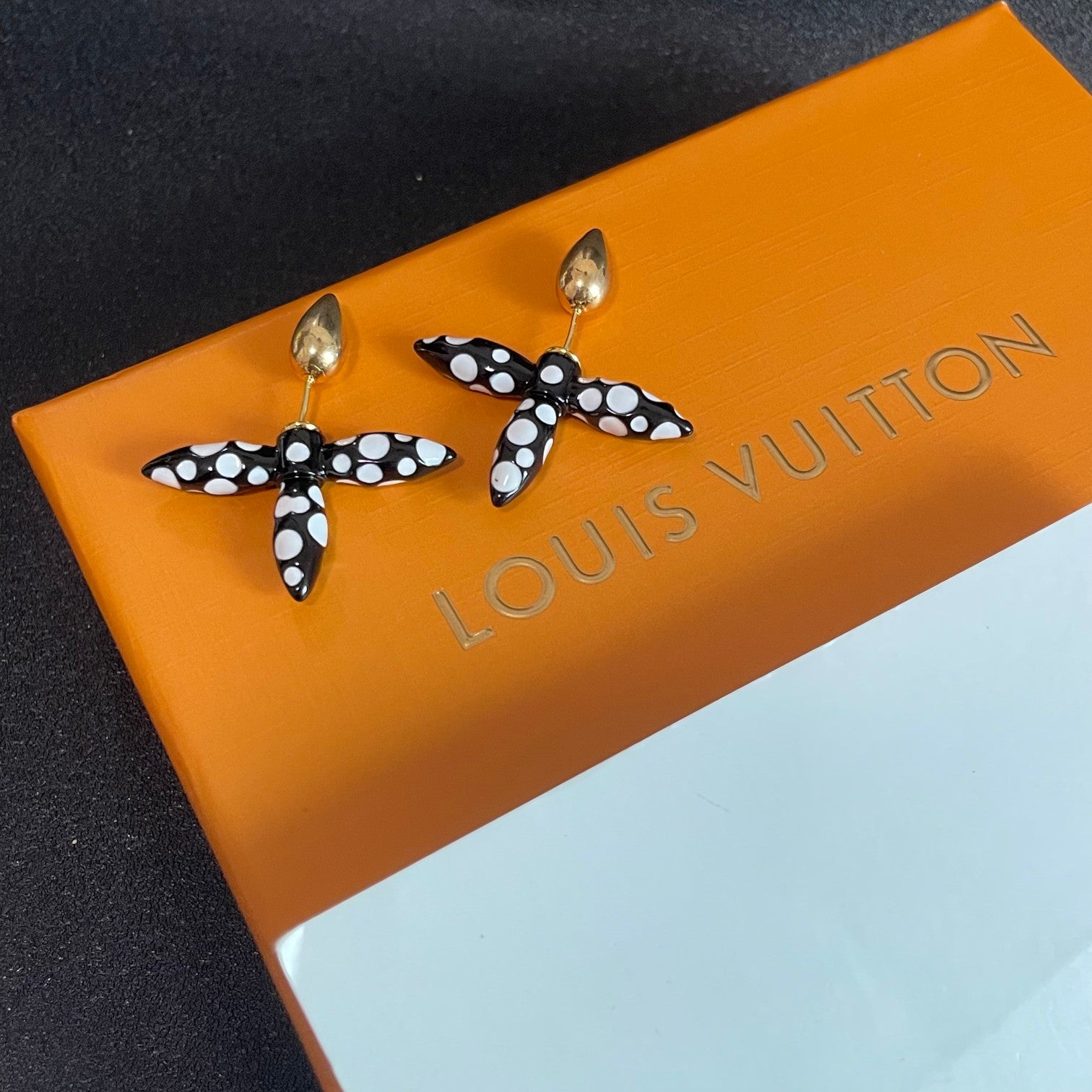 Louis Vuitton Luxury Earrings | Iconic Elegance & Boutique-Grade Quality 31
