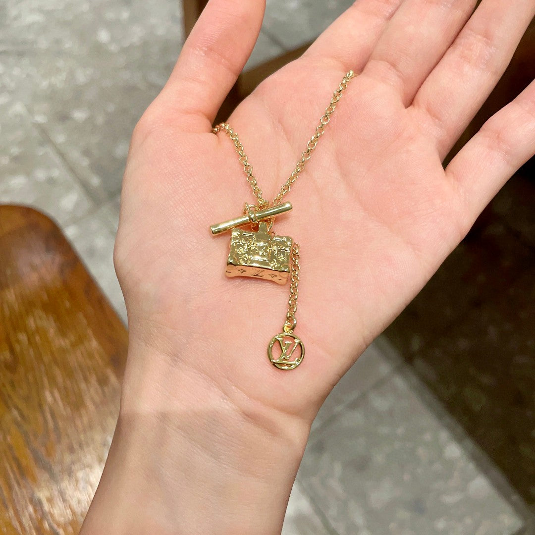 Louis Vuitton Luxury Necklace | Iconic Elegance & Boutique-Grade Quality 33