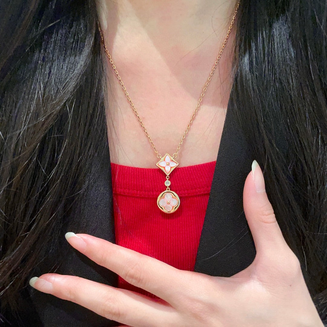 Louis Vuitton Luxury Necklace | Iconic Elegance & Boutique-Grade Quality 36