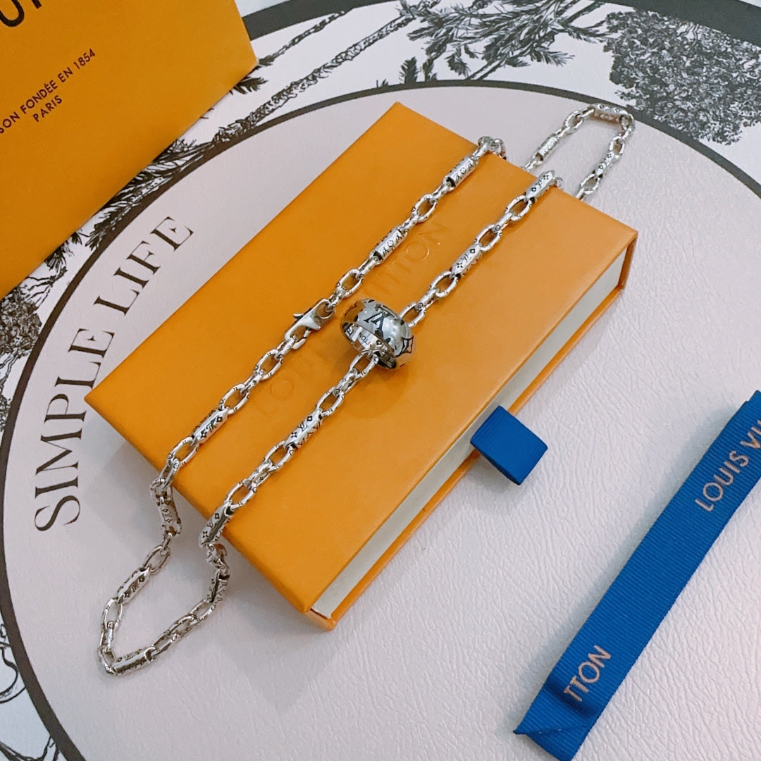 Louis Vuitton Luxury Necklace | Iconic Elegance & Boutique-Grade Quality 44
