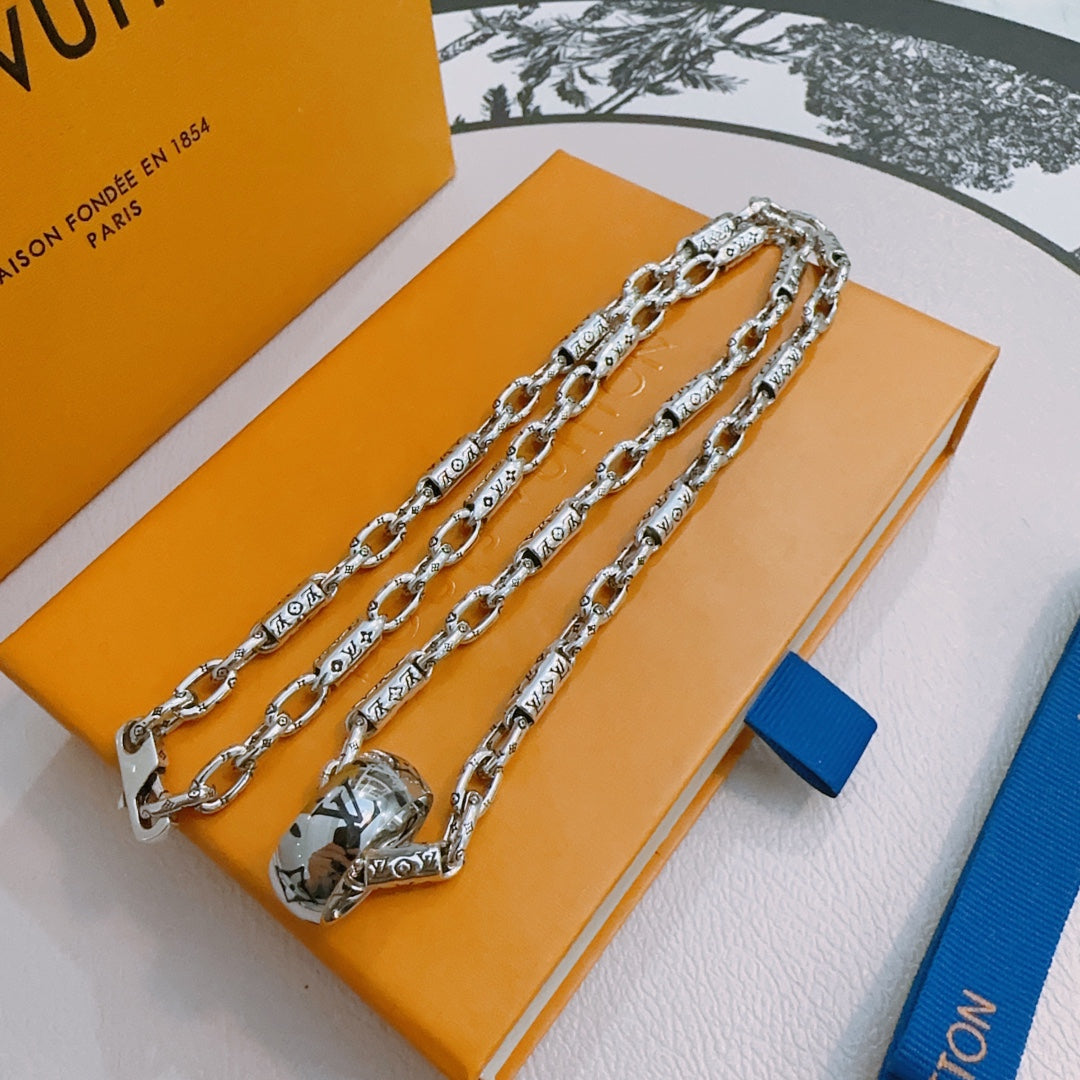 Louis Vuitton Luxury Necklace | Iconic Elegance & Boutique-Grade Quality 44