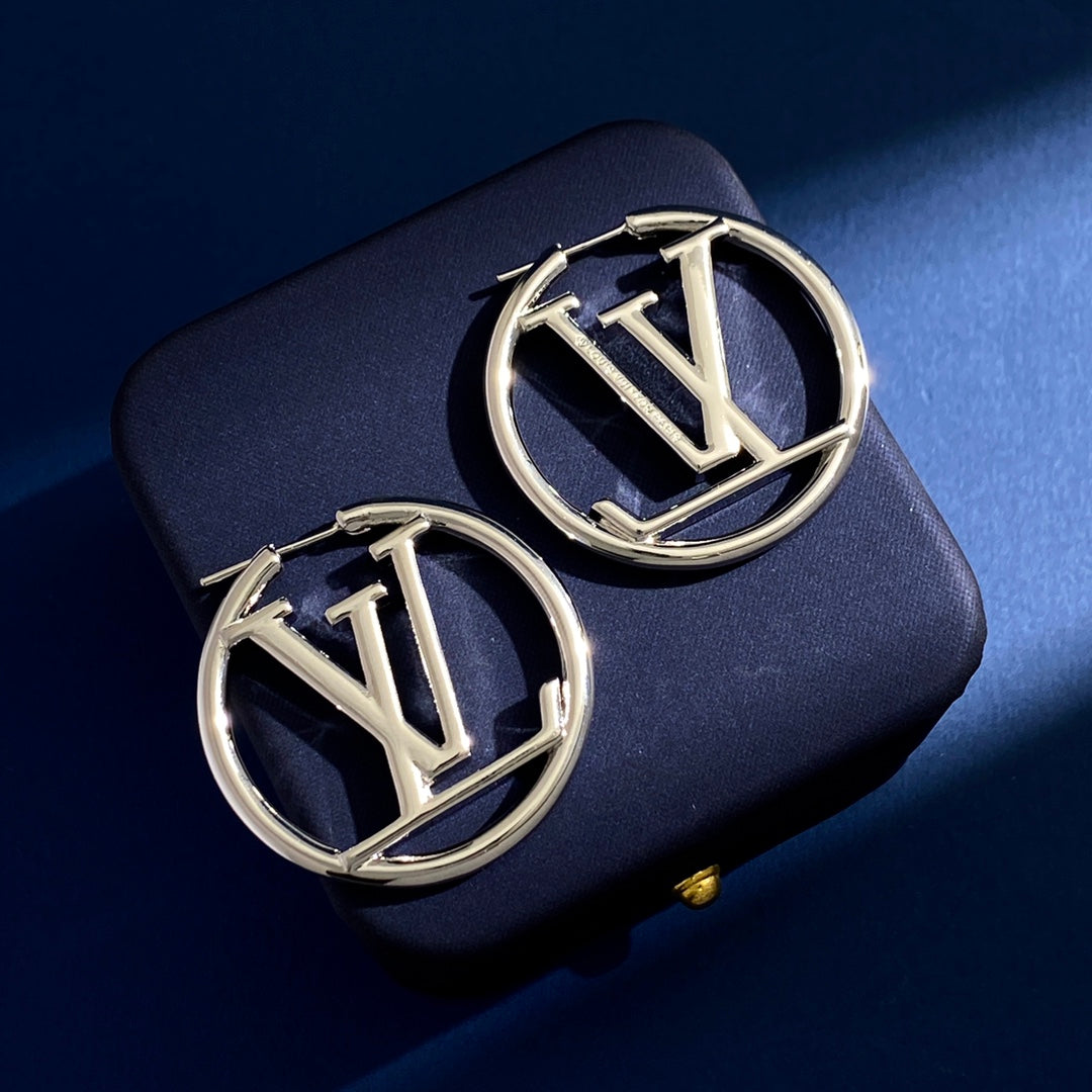 Louis Vuitton Luxury Earrings | Iconic Elegance & Boutique-Grade Quality 60