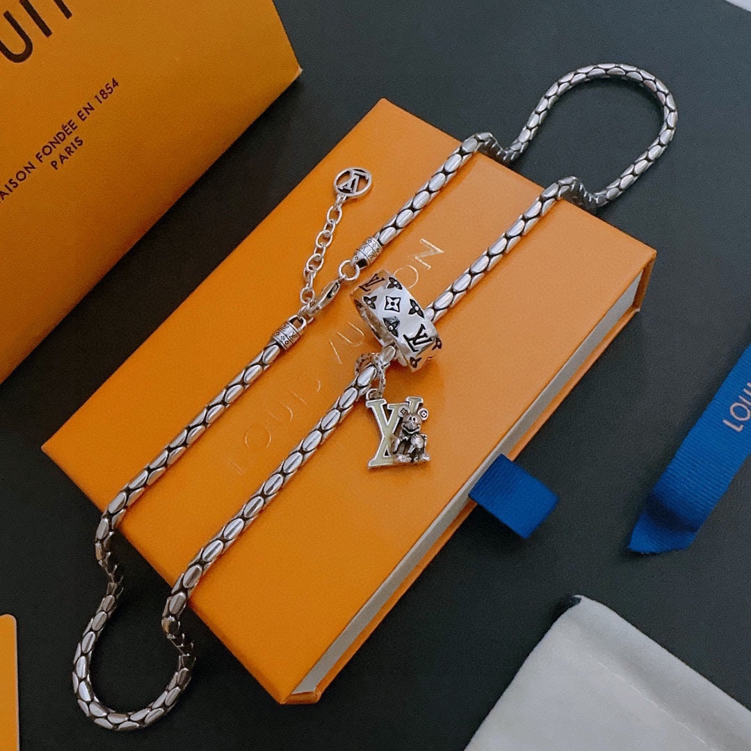 Louis Vuitton Luxury Necklace | Iconic Elegance & Boutique-Grade Quality 51