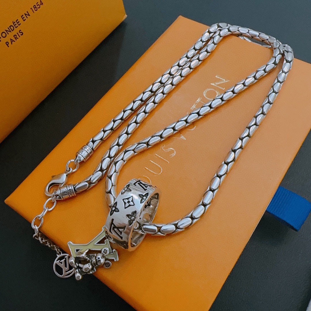 Louis Vuitton Luxury Necklace | Iconic Elegance & Boutique-Grade Quality 51