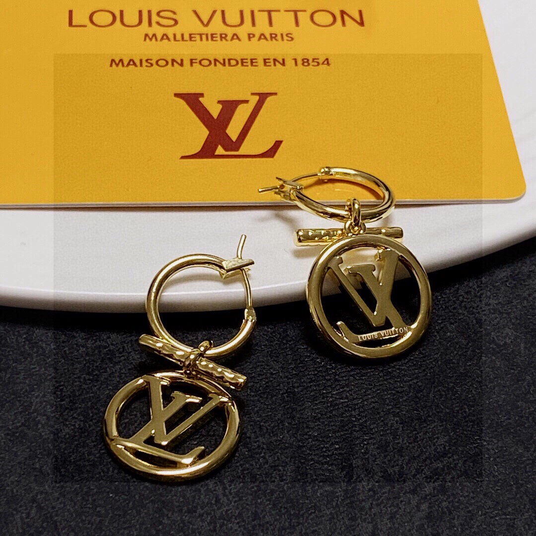 Louis Vuitton Luxury Earrings | Iconic Elegance & Boutique-Grade Quality 70