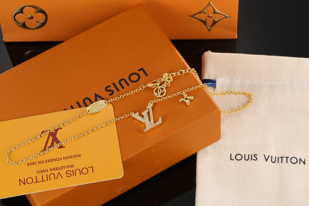 Louis Vuitton Luxury Necklace | Iconic Elegance & Boutique-Grade Quality 54