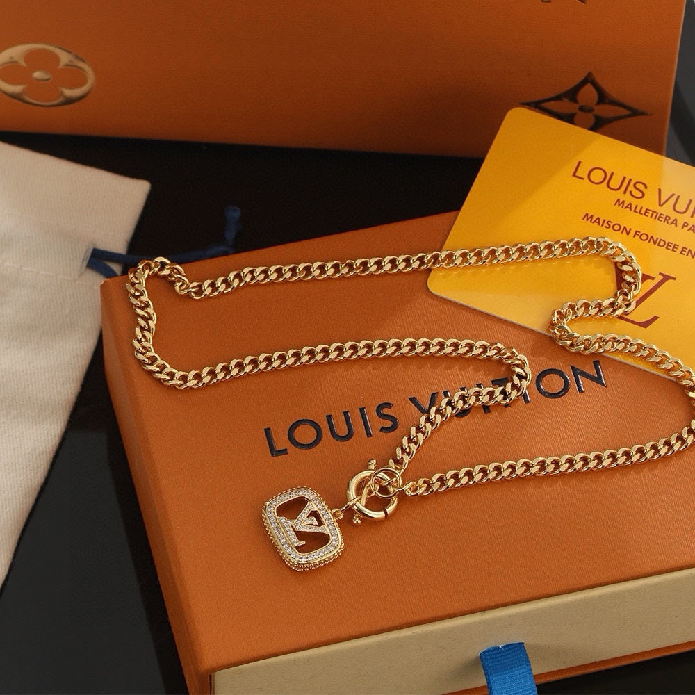 Louis Vuitton Luxury Necklace | Iconic Elegance & Boutique-Grade Quality 55