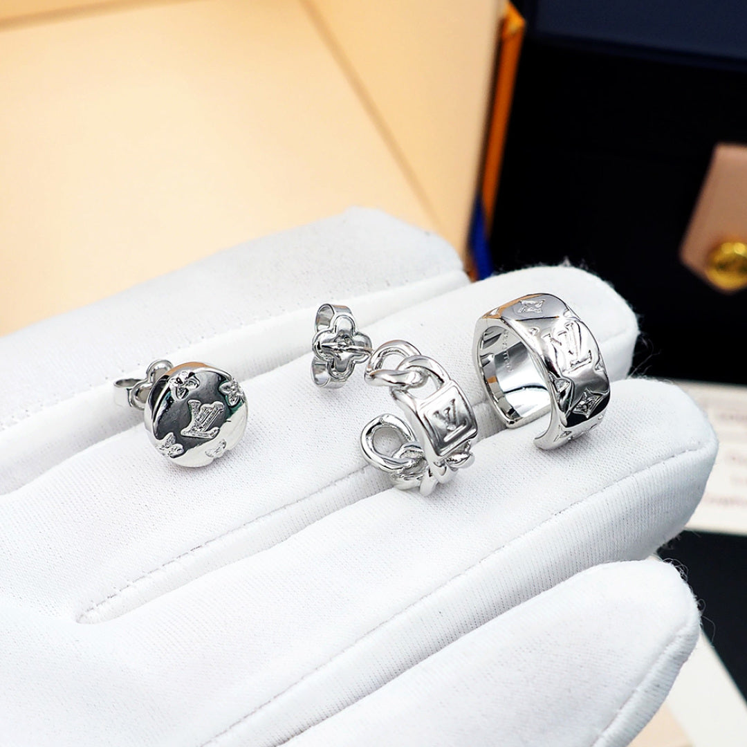 Louis Vuitton Luxury Earrings | Iconic Elegance & Boutique-Grade Quality 73