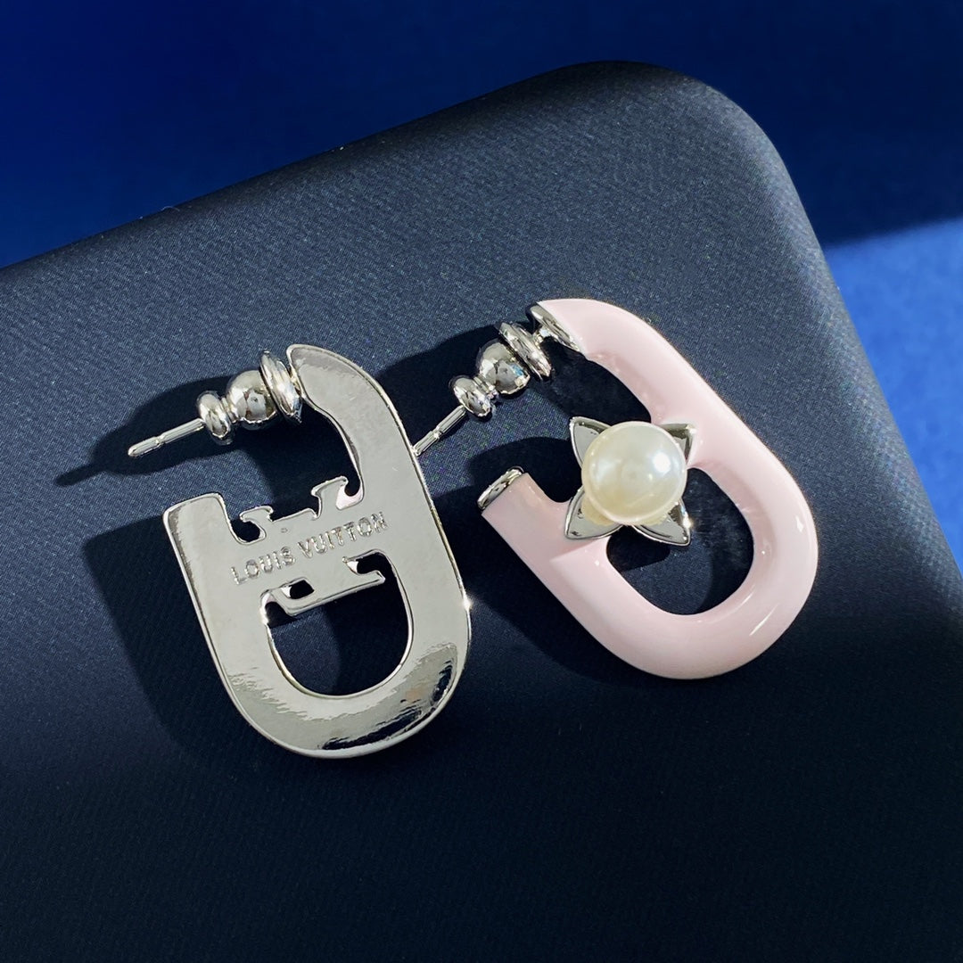 Louis Vuitton Luxury Earrings | Iconic Elegance & Boutique-Grade Quality 75