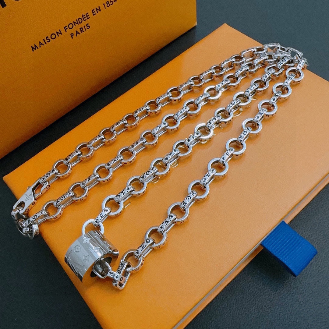 Louis Vuitton Luxury Necklace | Iconic Elegance & Boutique-Grade Quality 62