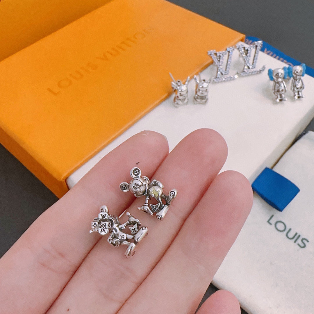 Louis Vuitton Luxury Earrings | Iconic Elegance & Boutique-Grade Quality 79