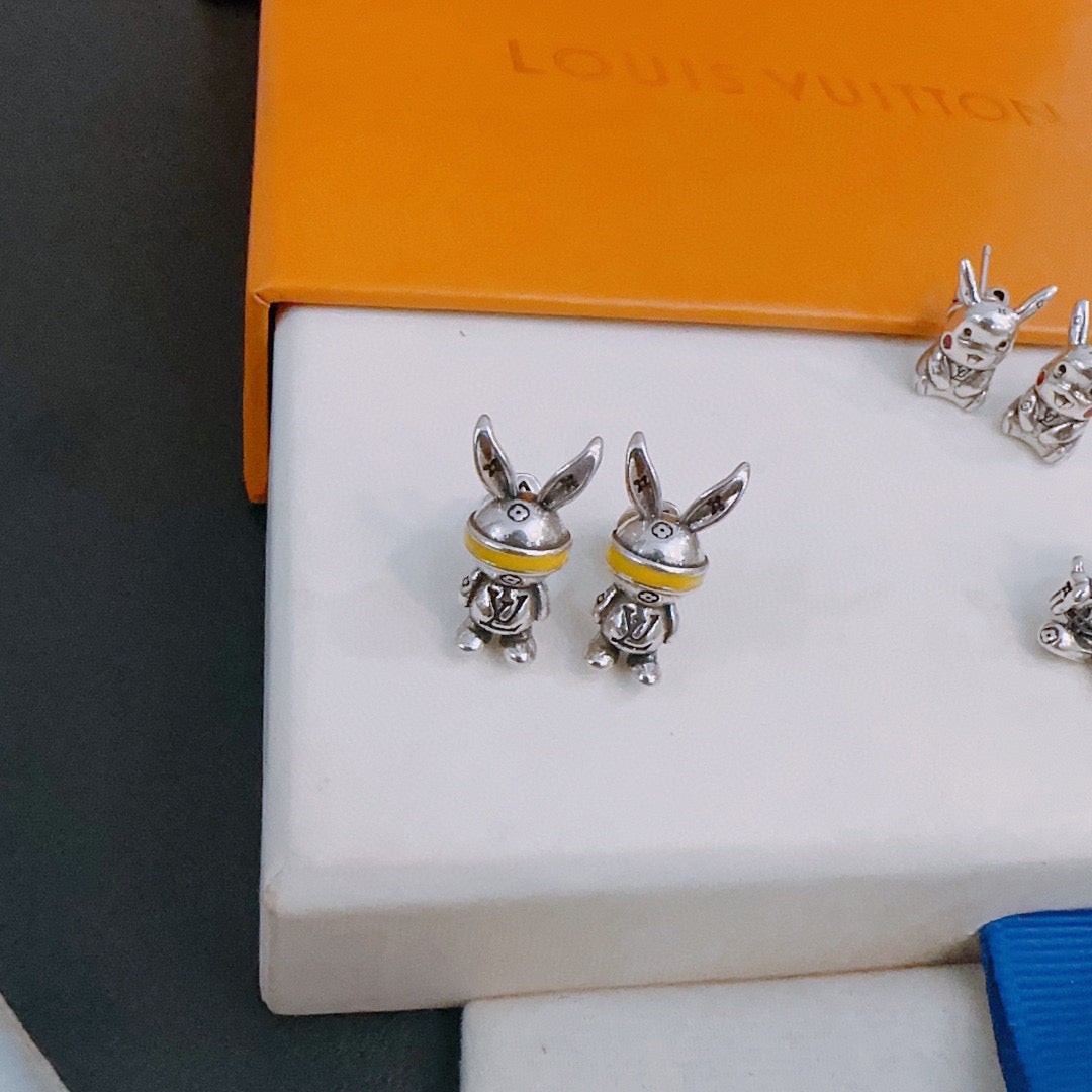 Louis Vuitton Luxury Earrings | Iconic Elegance & Boutique-Grade Quality 80
