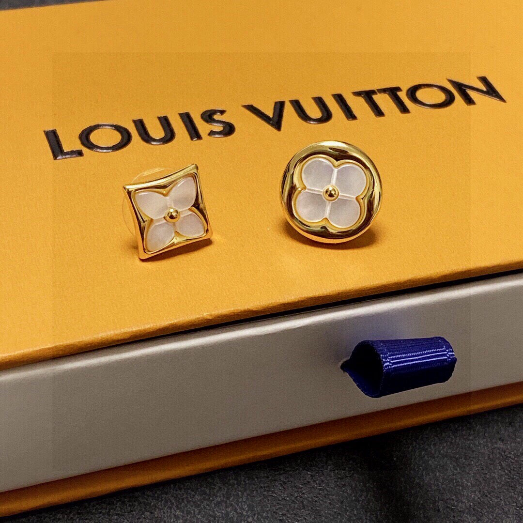 Louis Vuitton Luxury Earrings | Iconic Elegance & Boutique-Grade Quality 83