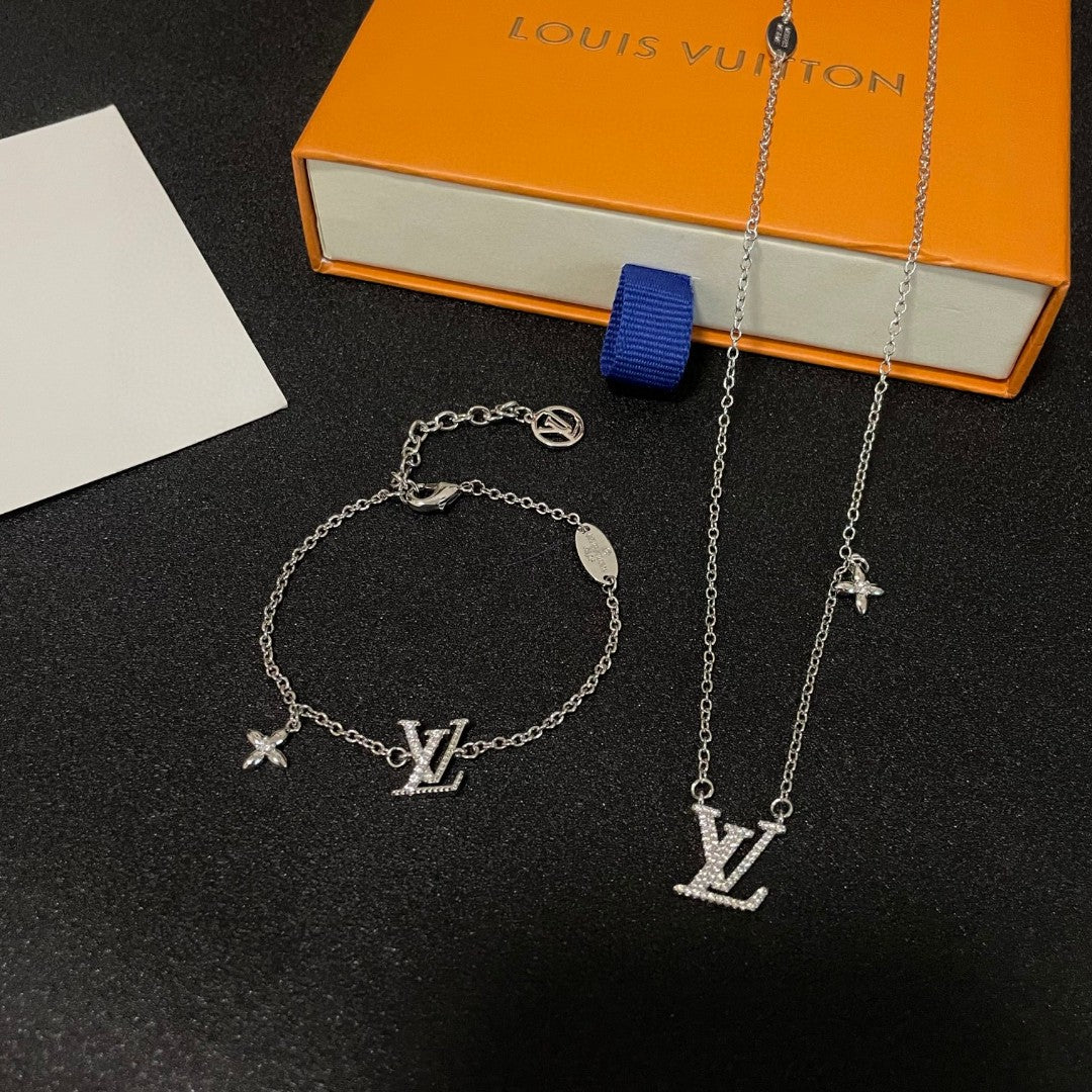 Louis Vuitton Luxury Necklace | Iconic Elegance & Boutique-Grade Quality 67
