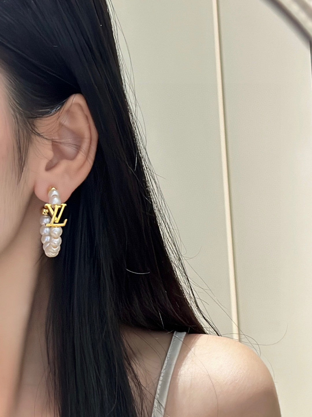 Louis Vuitton Luxury Earrings | Iconic Elegance & Boutique-Grade Quality 86