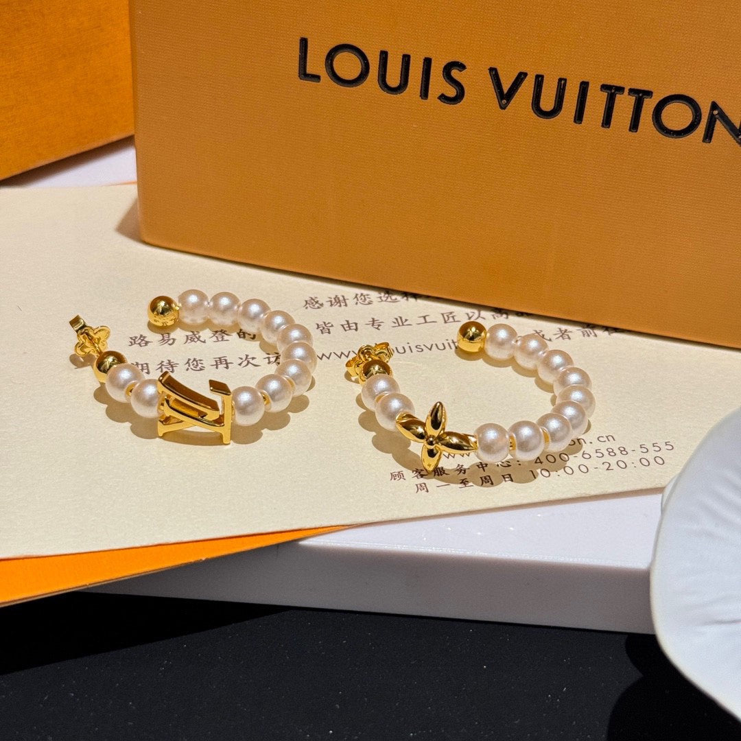 Louis Vuitton Luxury Earrings | Iconic Elegance & Boutique-Grade Quality 86