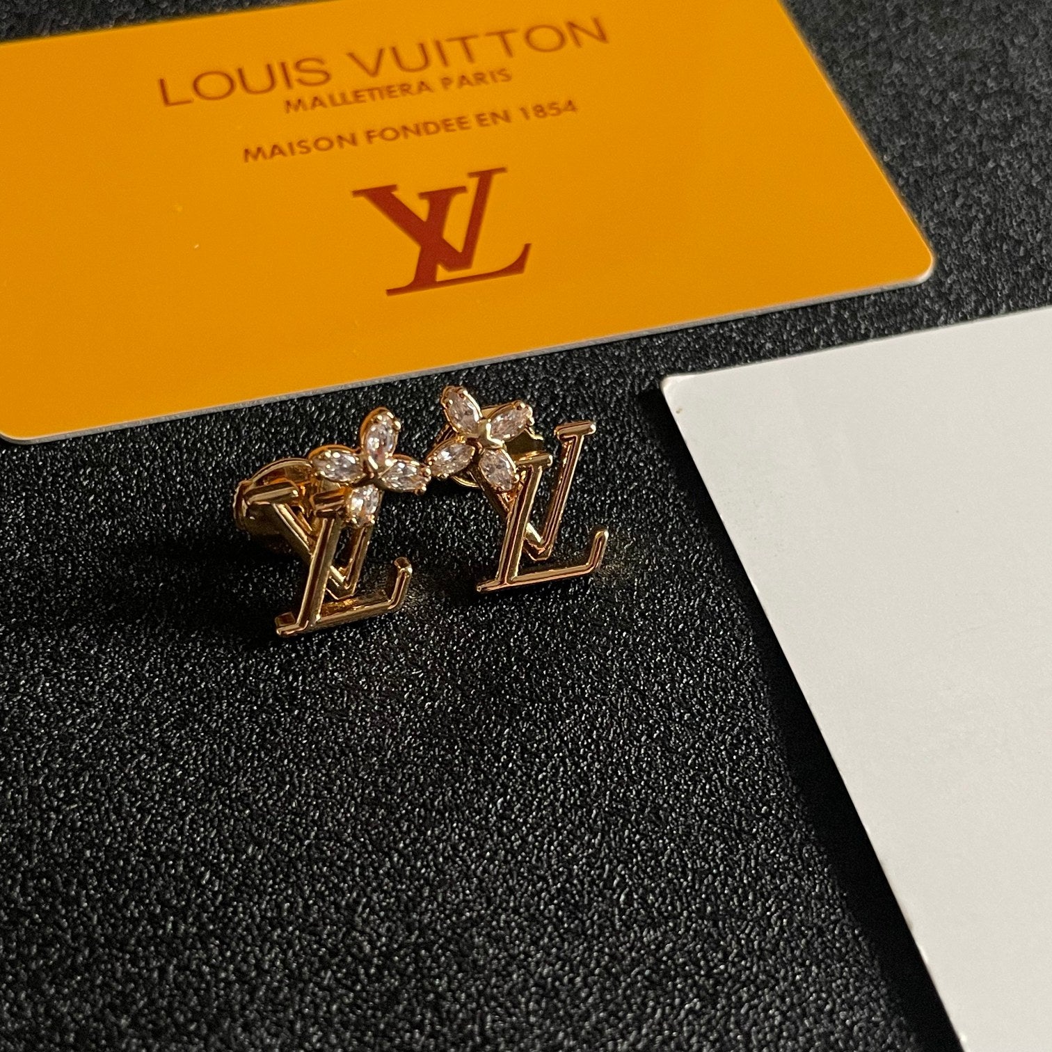 Louis Vuitton Luxury Earrings | Iconic Elegance & Boutique-Grade Quality 88