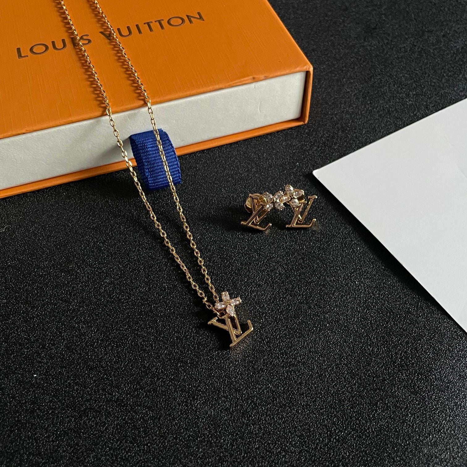 Louis Vuitton Luxury Earrings | Iconic Elegance & Boutique-Grade Quality 88