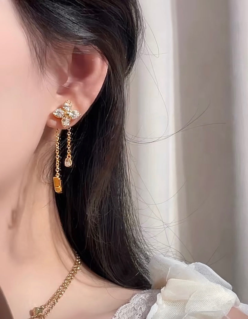 Louis Vuitton Luxury Earrings | Iconic Elegance & Boutique-Grade Quality 89