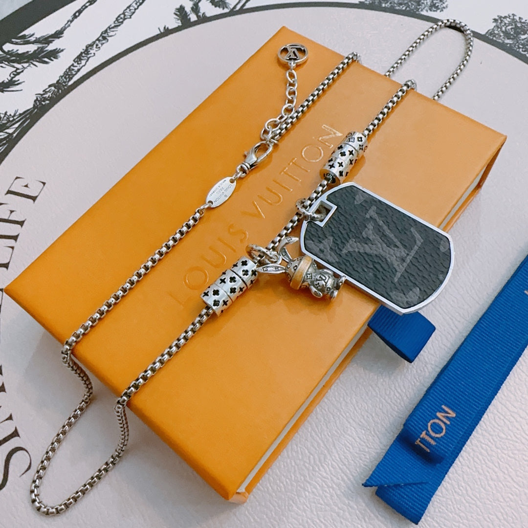 Louis Vuitton Luxury Necklace | Iconic Elegance & Boutique-Grade Quality 70