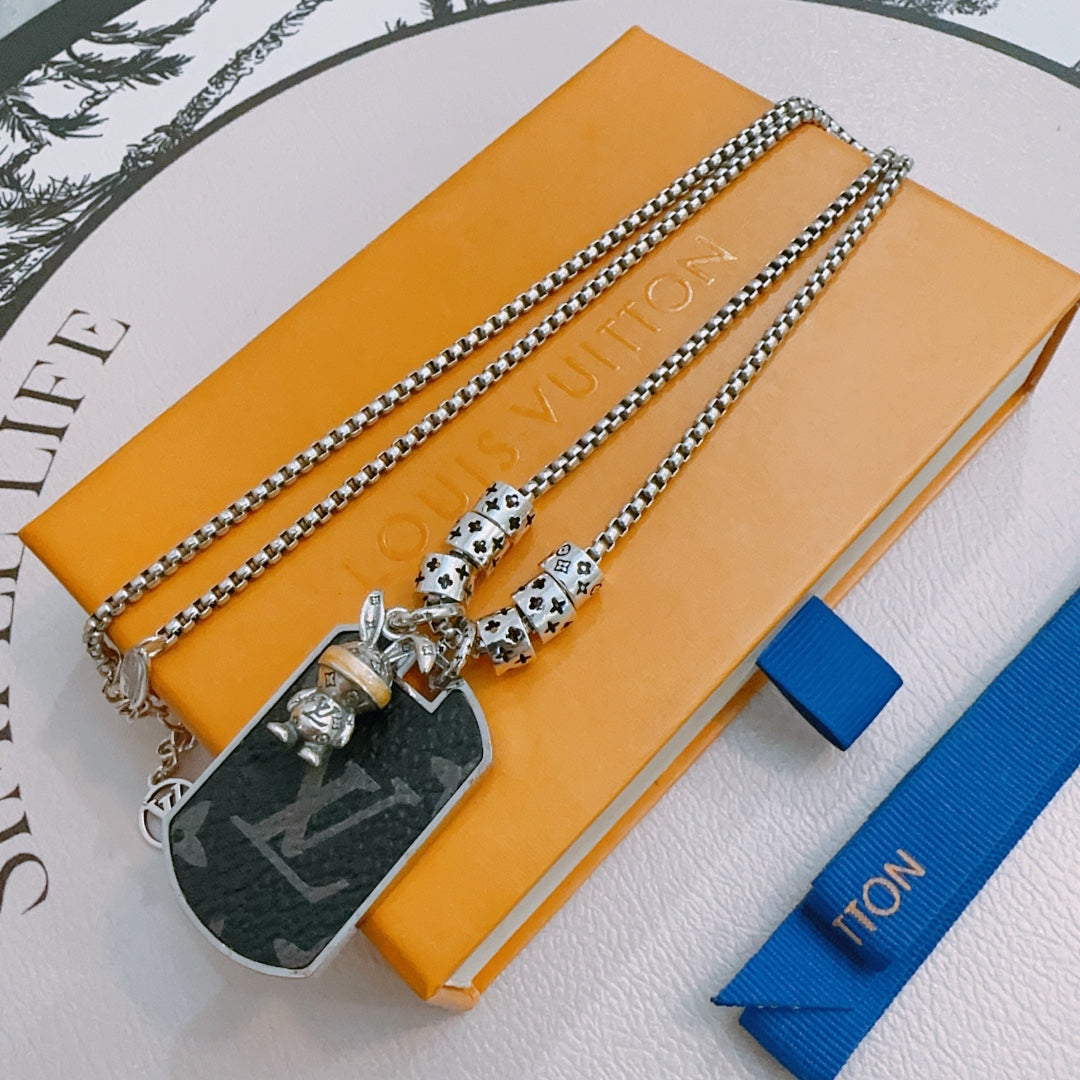 Louis Vuitton Luxury Necklace | Iconic Elegance & Boutique-Grade Quality 70