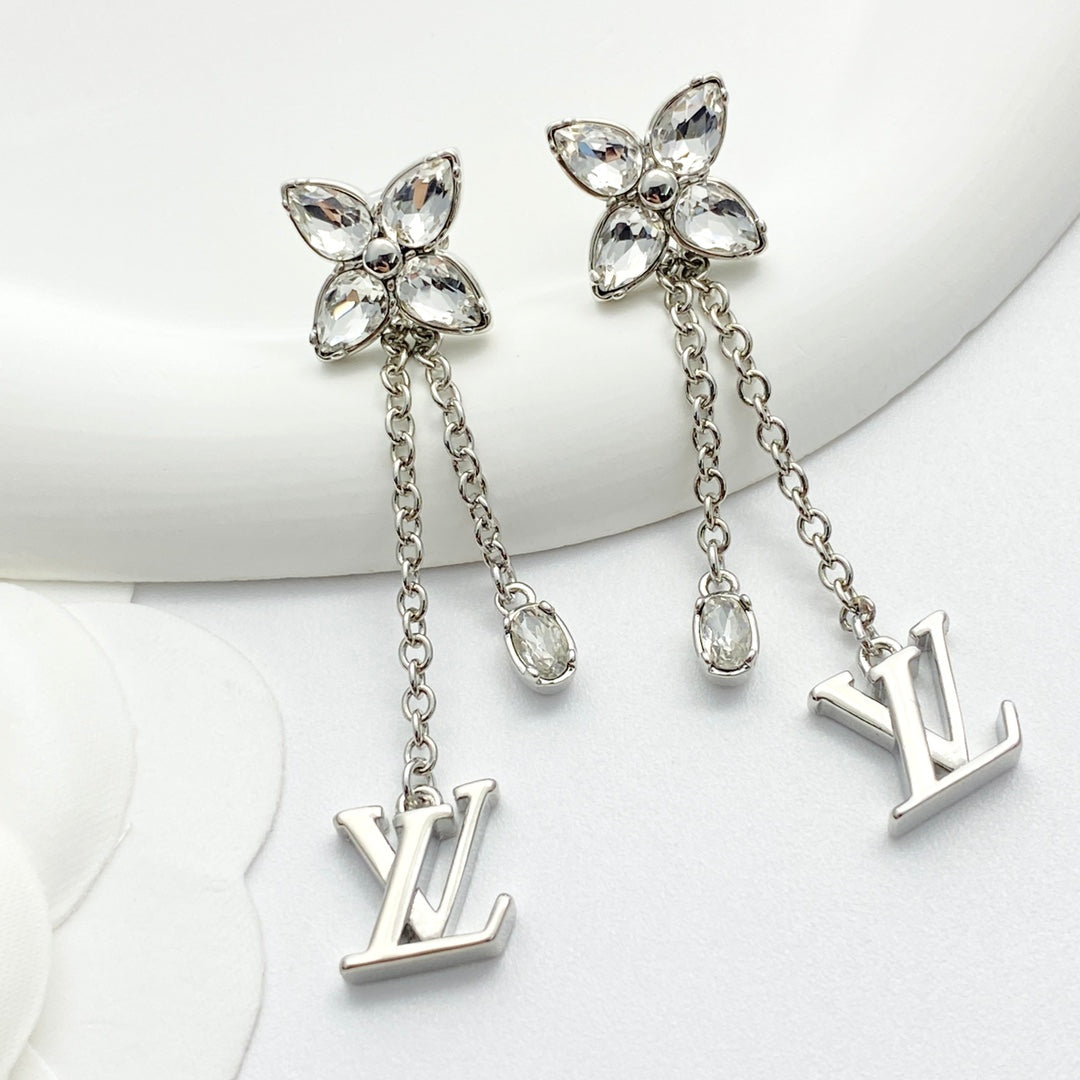 Louis Vuitton Luxury Earrings | Iconic Elegance & Boutique-Grade Quality 90