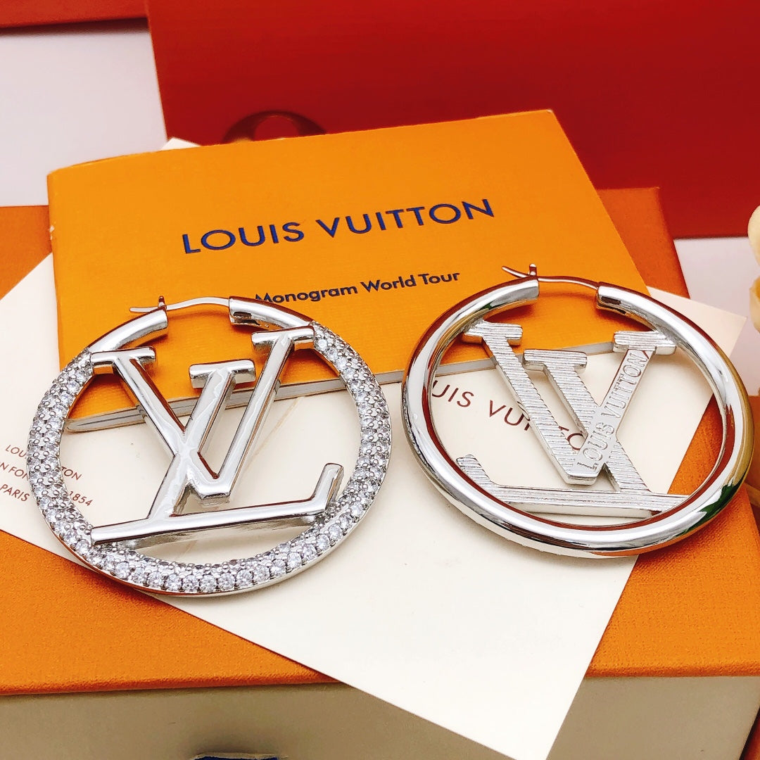 Louis Vuitton Luxury Earrings | Iconic Elegance & Boutique-Grade Quality 92
