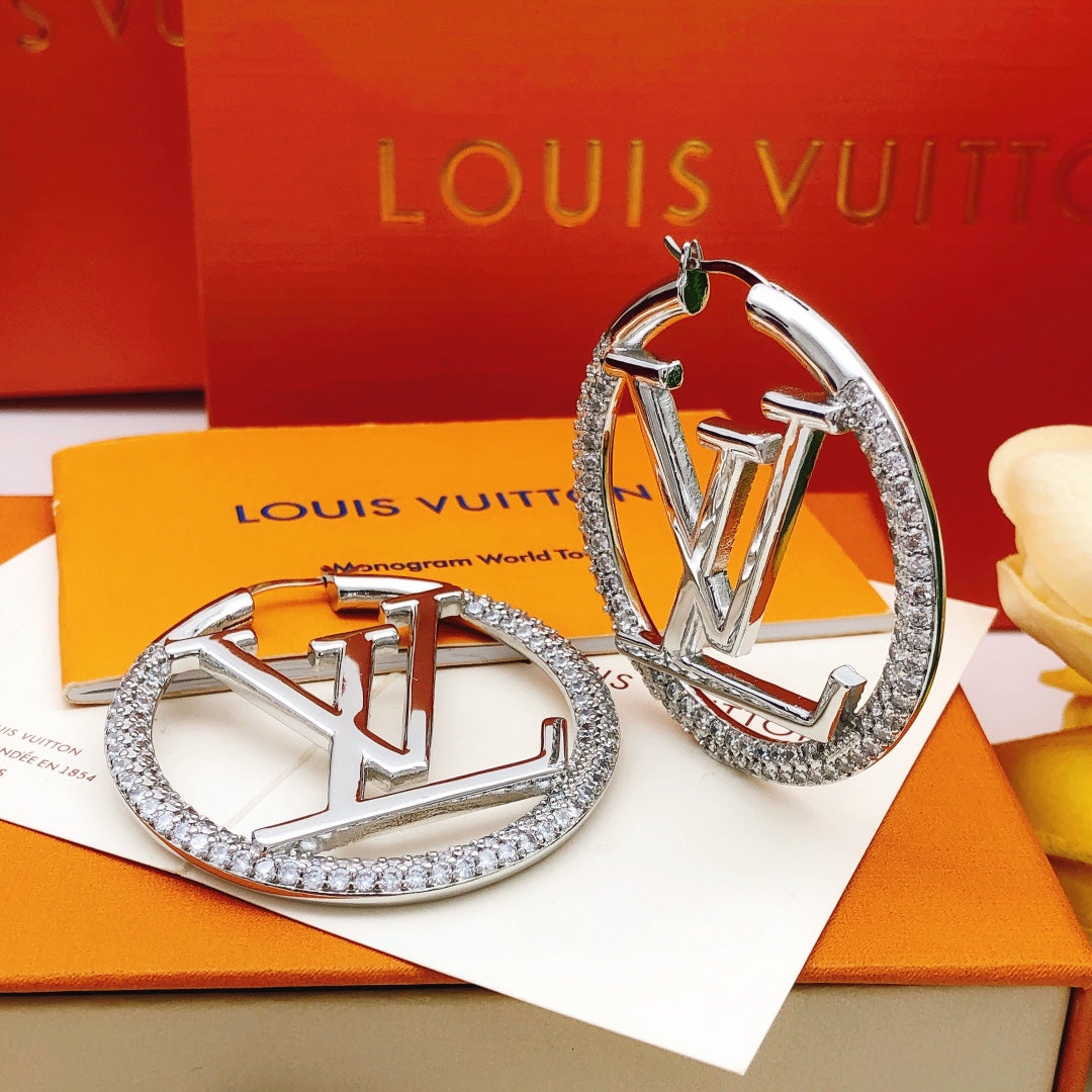 Louis Vuitton Luxury Earrings | Iconic Elegance & Boutique-Grade Quality 92