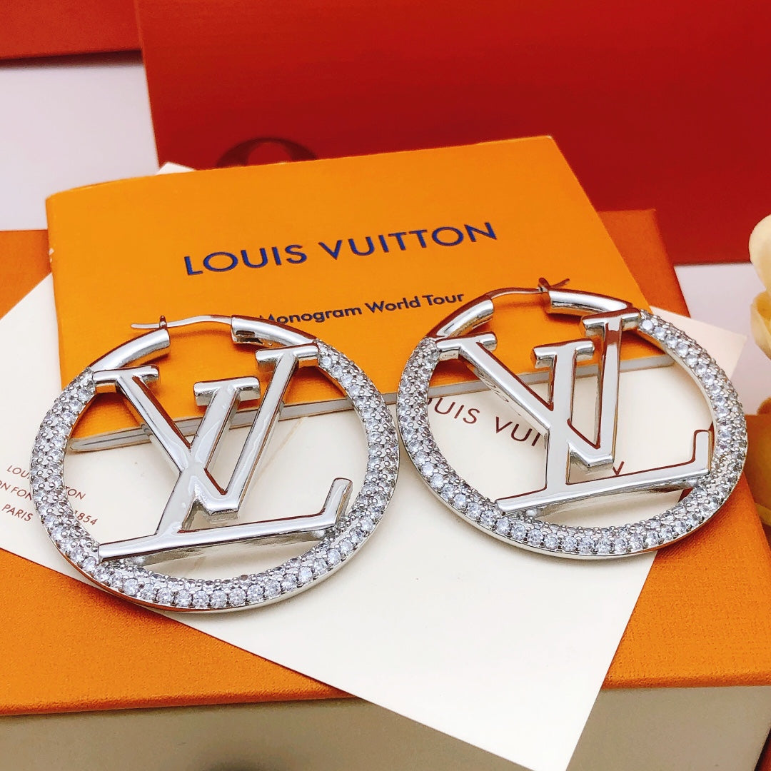 Louis Vuitton Luxury Earrings | Iconic Elegance & Boutique-Grade Quality 92