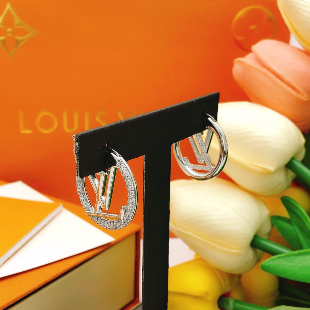 Louis Vuitton Luxury Earrings | Iconic Elegance & Boutique-Grade Quality 93