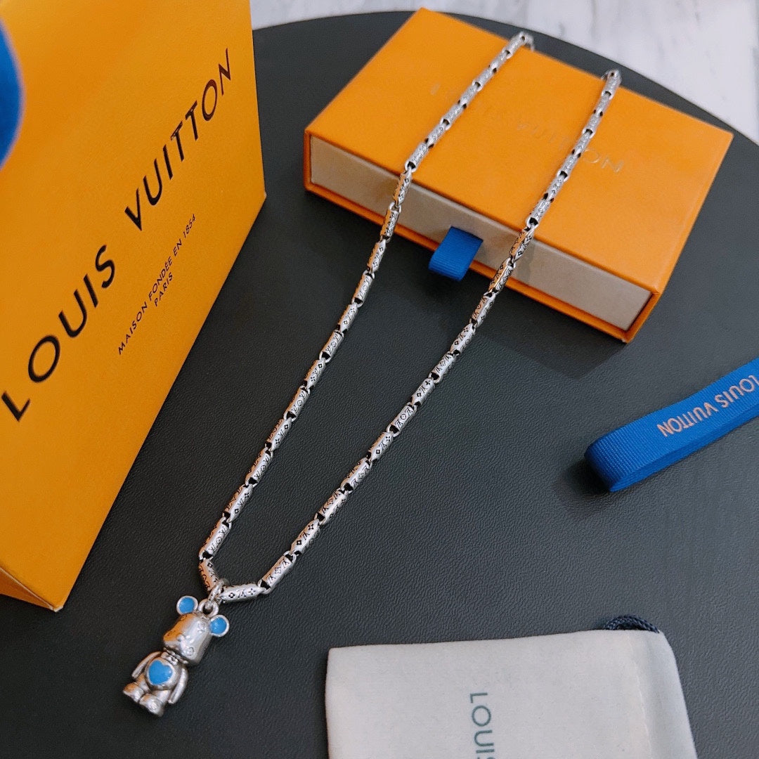 Louis Vuitton Luxury Necklace | Iconic Elegance & Boutique-Grade Quality 75