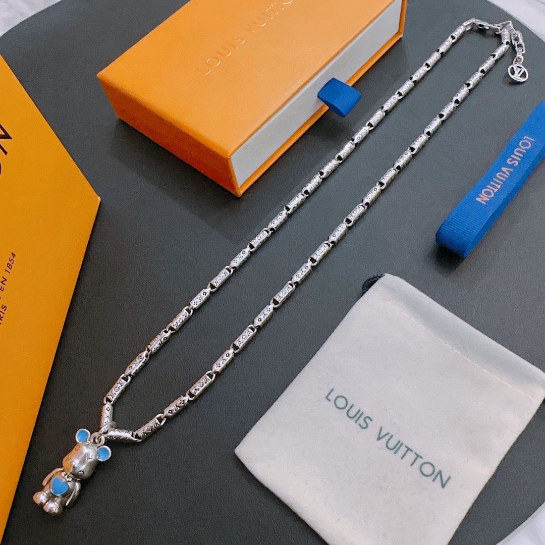 Louis Vuitton Luxury Necklace | Iconic Elegance & Boutique-Grade Quality 75