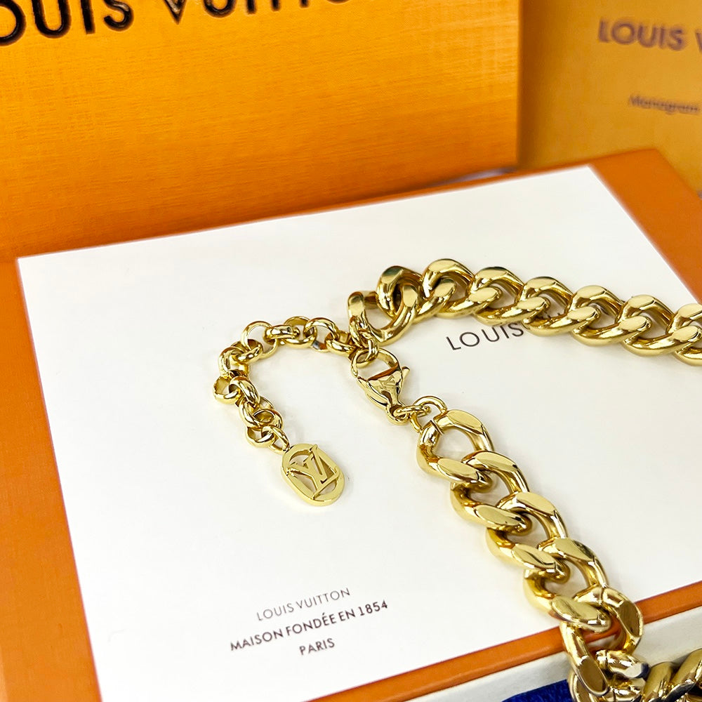 Louis Vuitton Luxury Earrings | Iconic Elegance & Boutique-Grade Quality 98