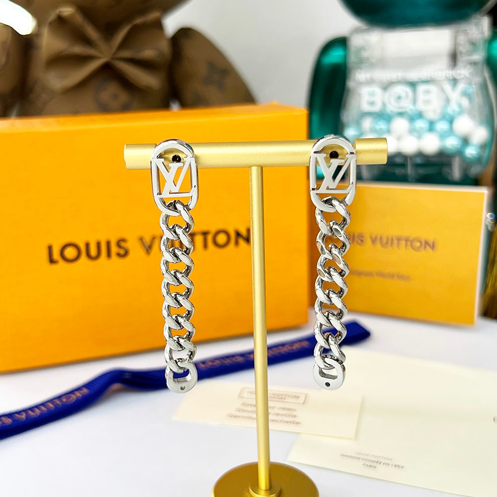 Louis Vuitton Luxury Earrings | Iconic Elegance & Boutique-Grade Quality 99
