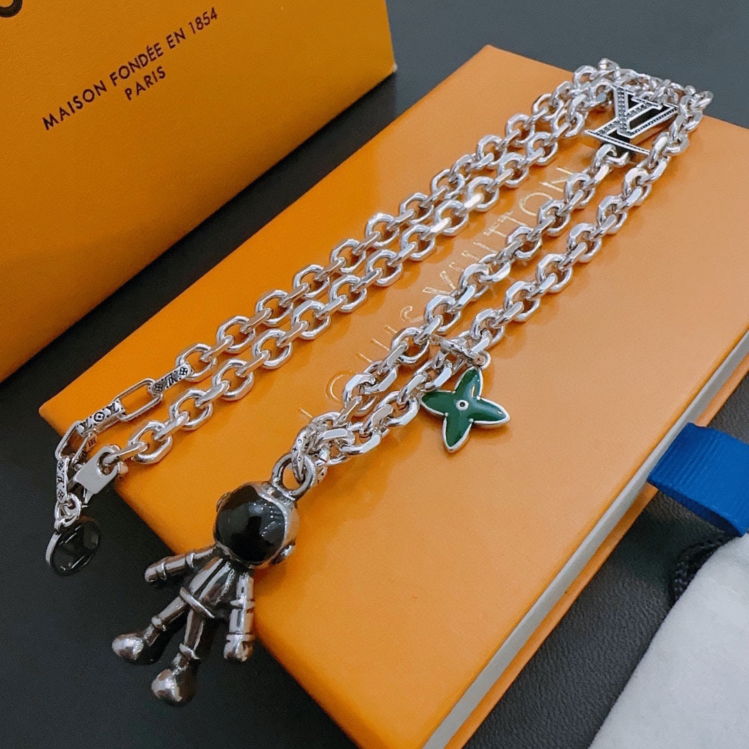 Louis Vuitton Luxury Necklace | Iconic Elegance & Boutique-Grade Quality 78