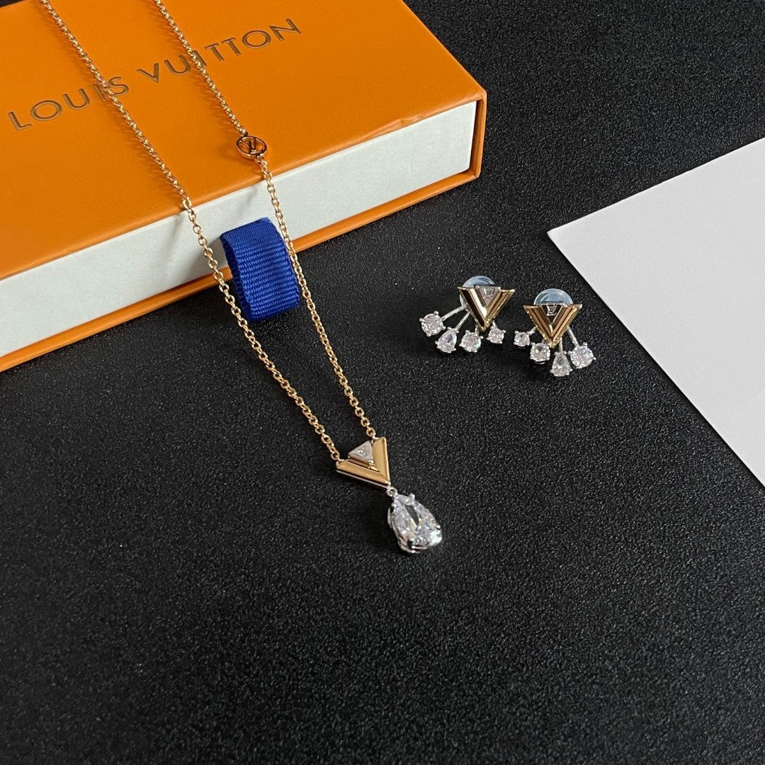 Louis Vuitton Luxury Earrings | Iconic Elegance & Boutique-Grade Quality 101