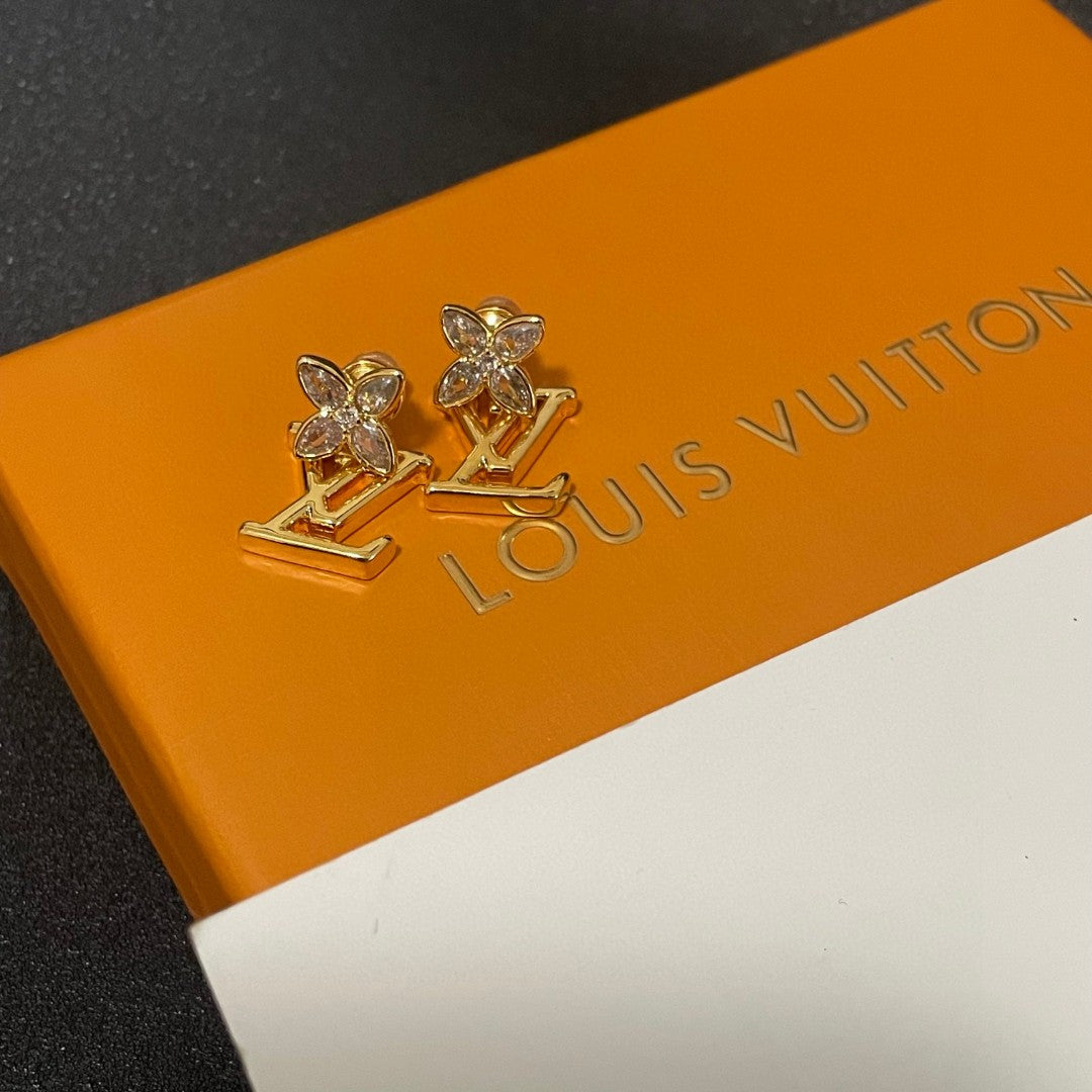 Louis Vuitton Luxury Earrings | Iconic Elegance & Boutique-Grade Quality 102