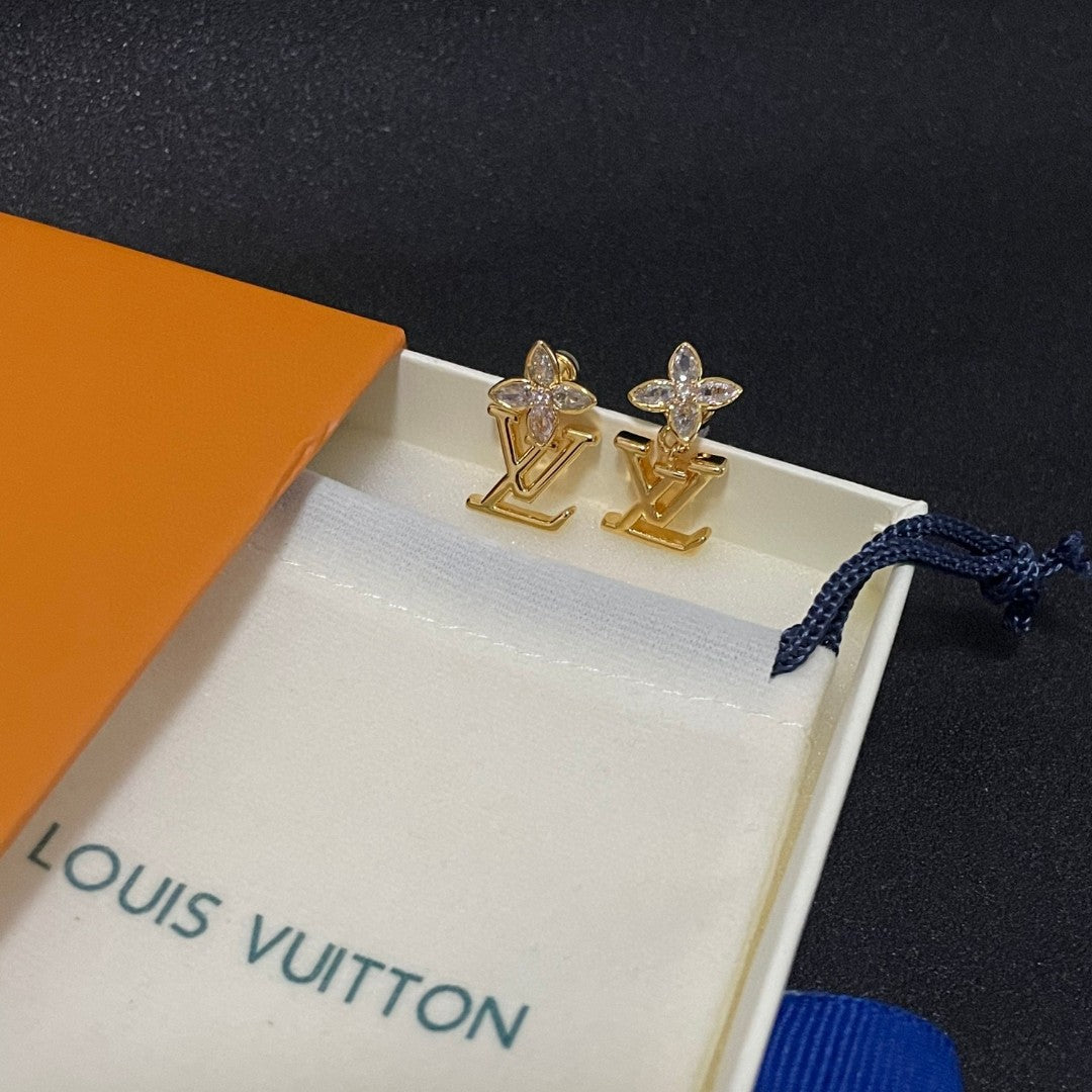 Louis Vuitton Luxury Earrings | Iconic Elegance & Boutique-Grade Quality 102