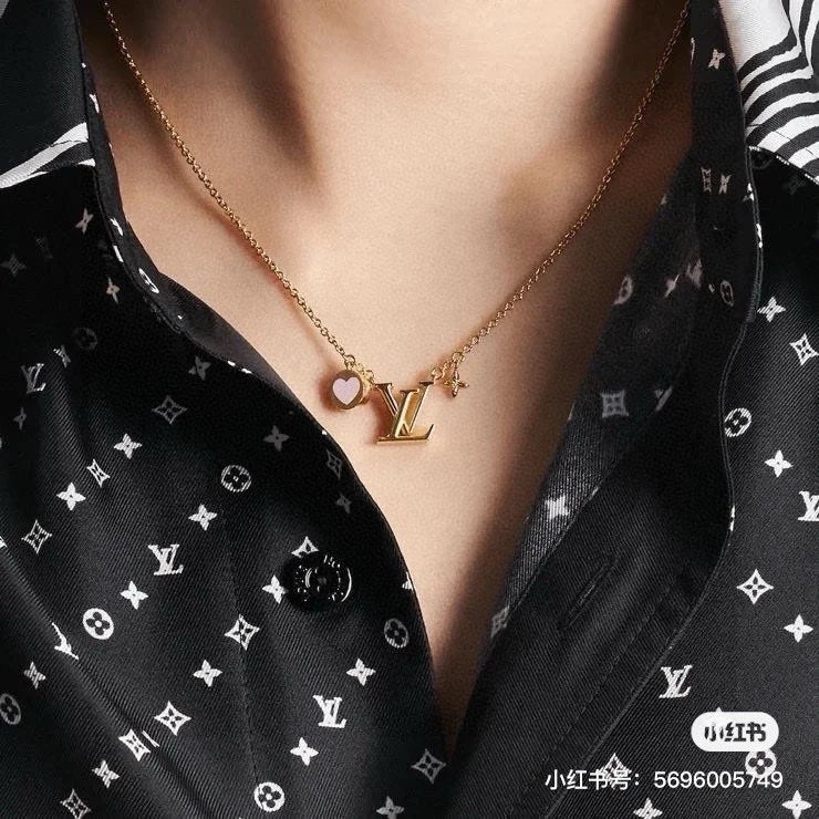 Louis Vuitton Luxury Necklace | Iconic Elegance & Boutique-Grade Quality 80