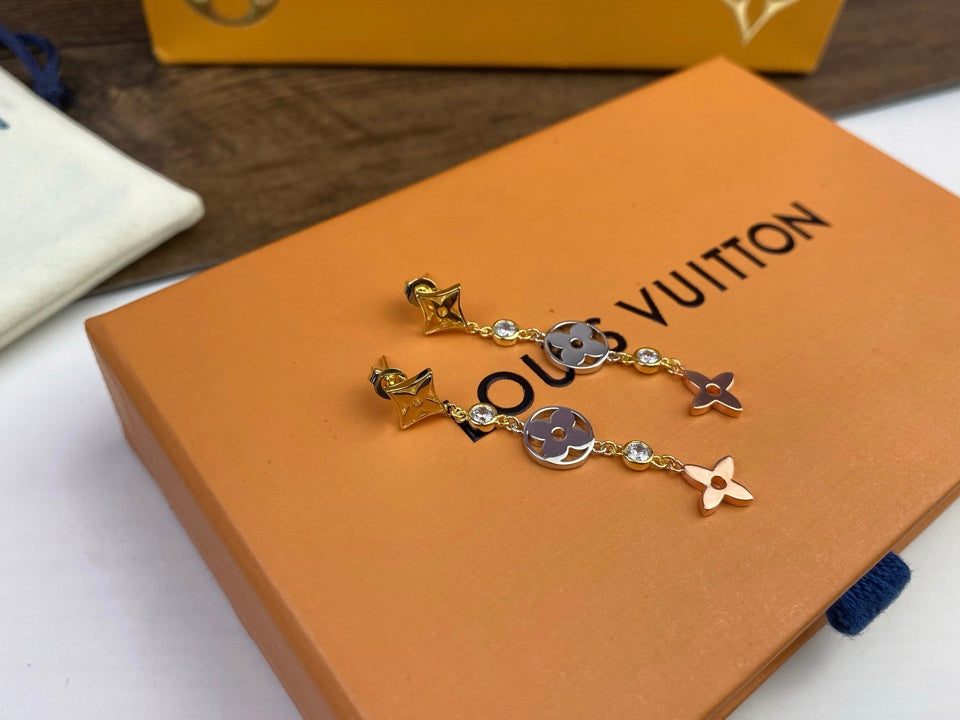 Louis Vuitton Luxury Earrings | Iconic Elegance & Boutique-Grade Quality 104