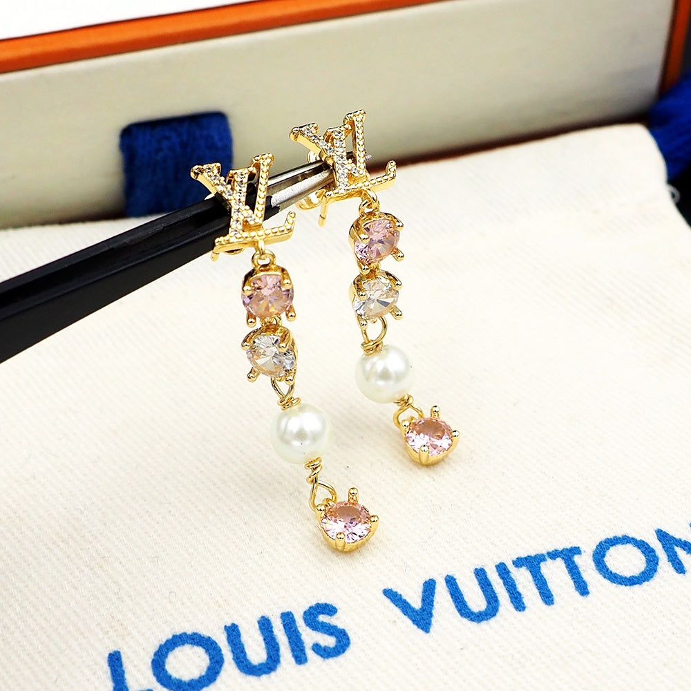 Louis Vuitton Luxury Earrings | Iconic Elegance & Boutique-Grade Quality 110