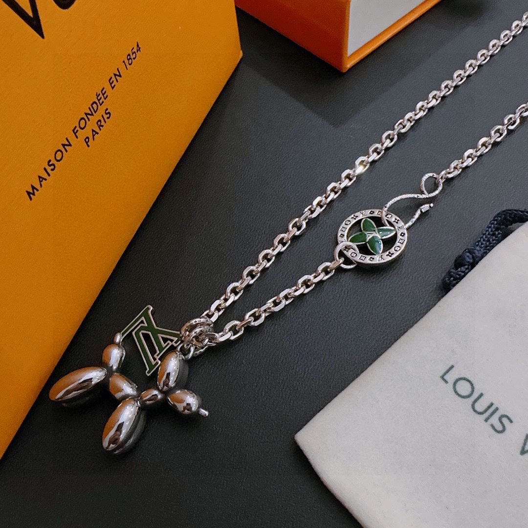 Louis Vuitton Luxury Necklace | Iconic Elegance & Boutique-Grade Quality 86