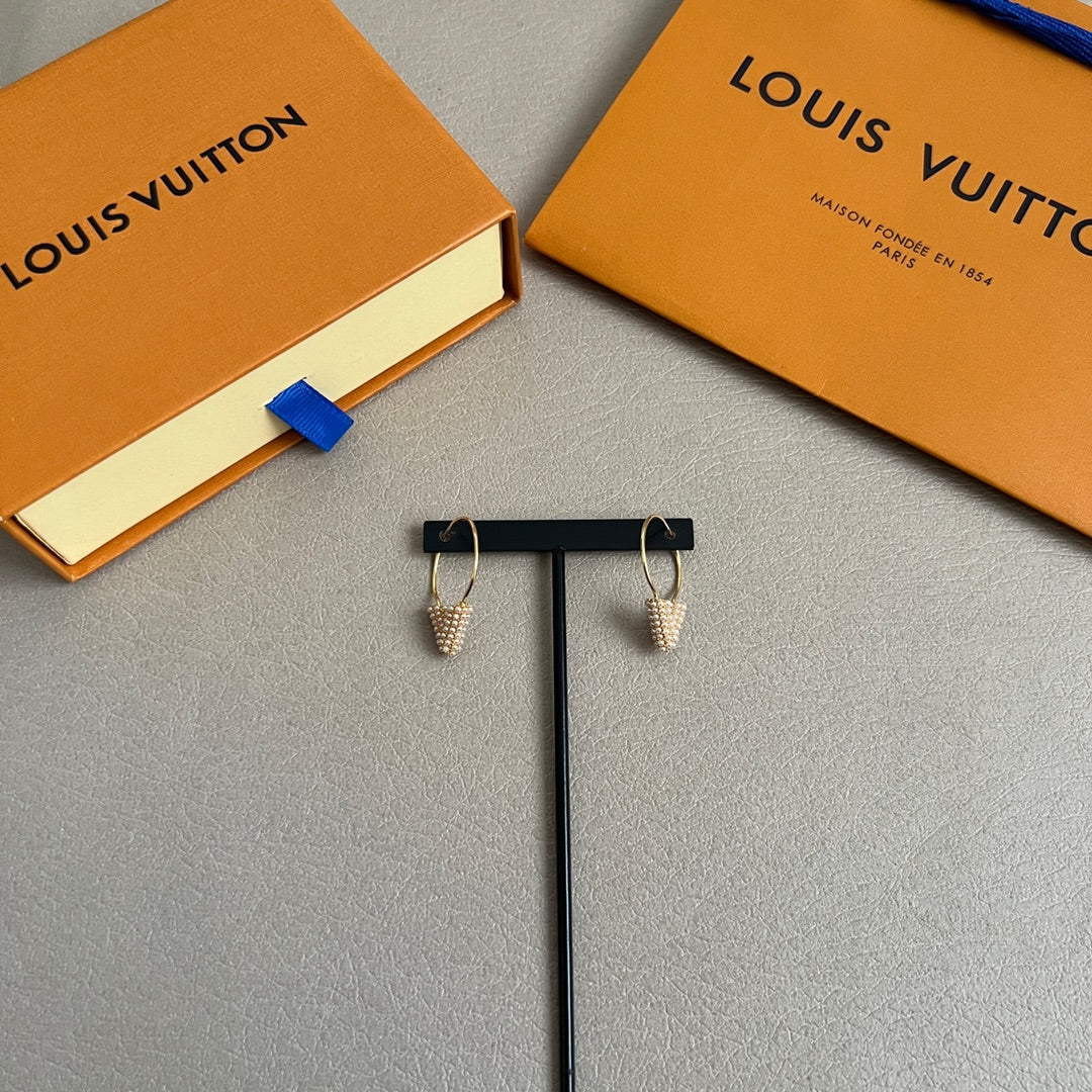 Louis Vuitton Luxury Earrings | Iconic Elegance & Boutique-Grade Quality 113