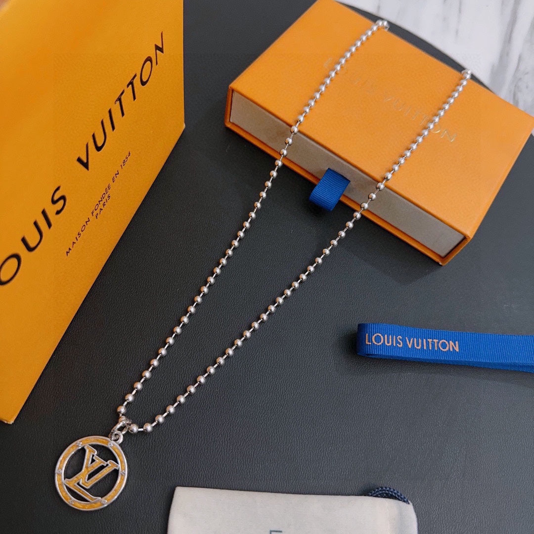 Louis Vuitton Luxury Necklace | Iconic Elegance & Boutique-Grade Quality 90