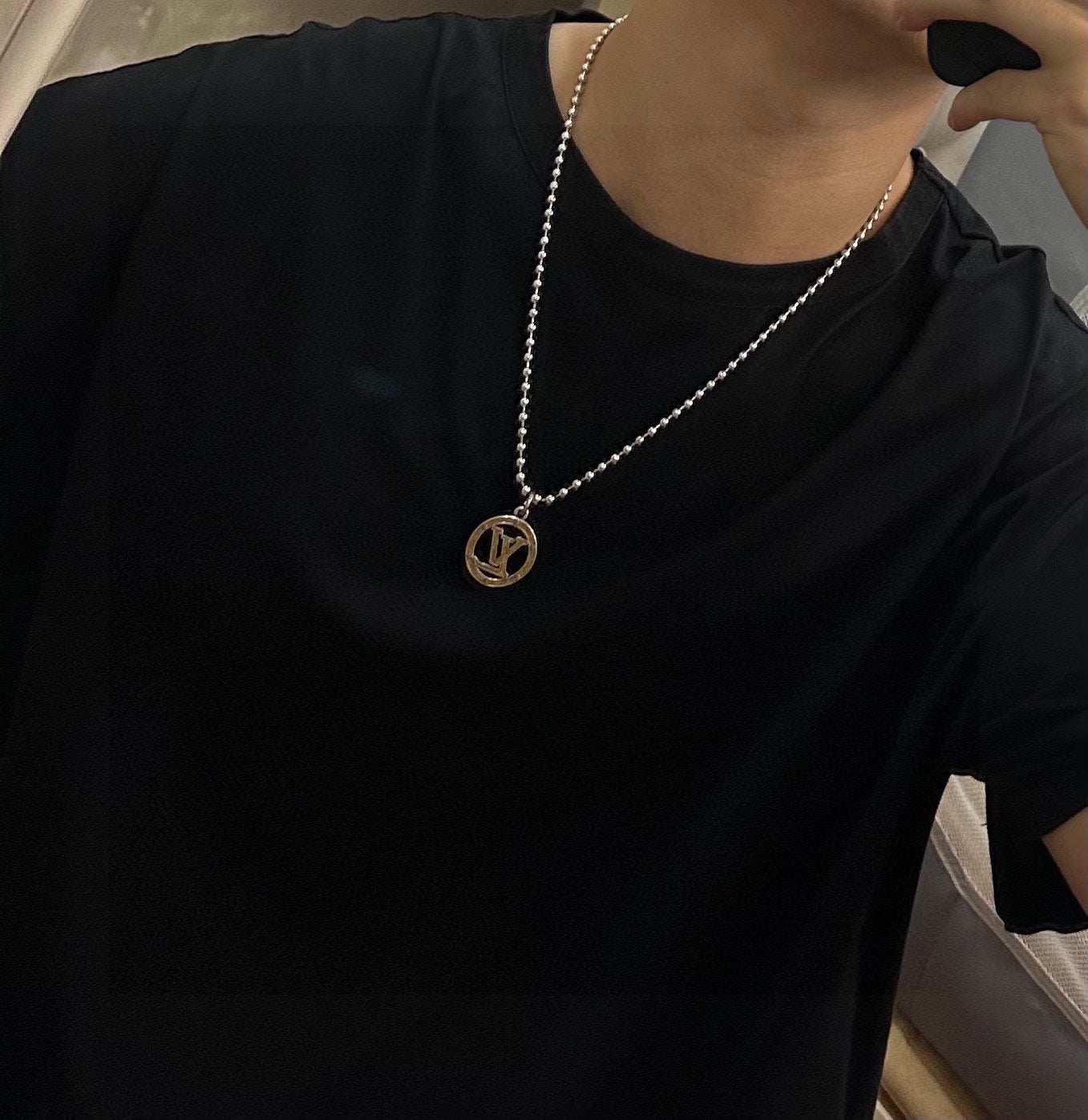 Louis Vuitton Luxury Necklace | Iconic Elegance & Boutique-Grade Quality 90