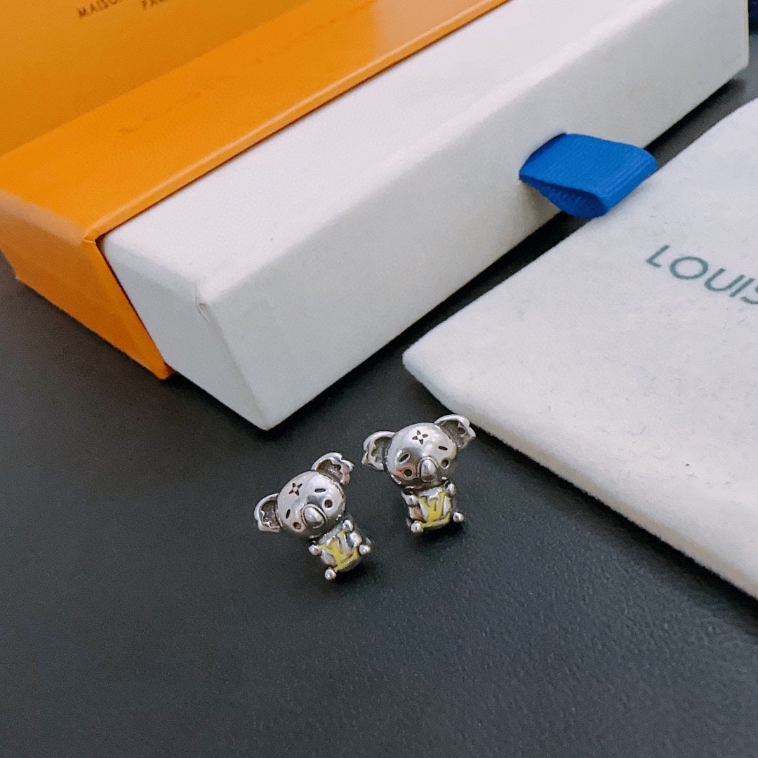 Louis Vuitton Luxury Earrings | Iconic Elegance & Boutique-Grade Quality 118