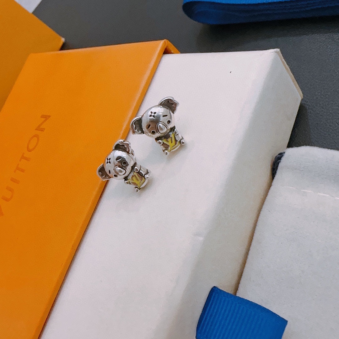 Louis Vuitton Luxury Earrings | Iconic Elegance & Boutique-Grade Quality 118