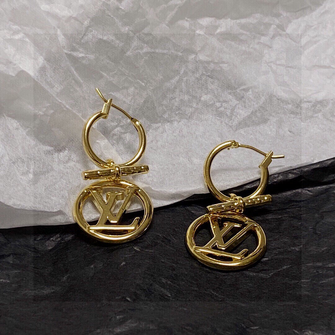 Louis Vuitton Luxury Earrings | Iconic Elegance & Boutique-Grade Quality 126
