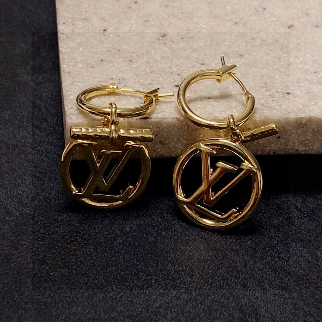 Louis Vuitton Luxury Earrings | Iconic Elegance & Boutique-Grade Quality 126