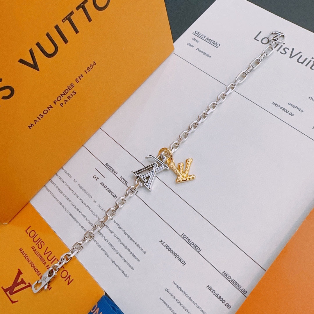 Louis Vuitton Luxury Necklace | Iconic Elegance & Boutique-Grade Quality 96